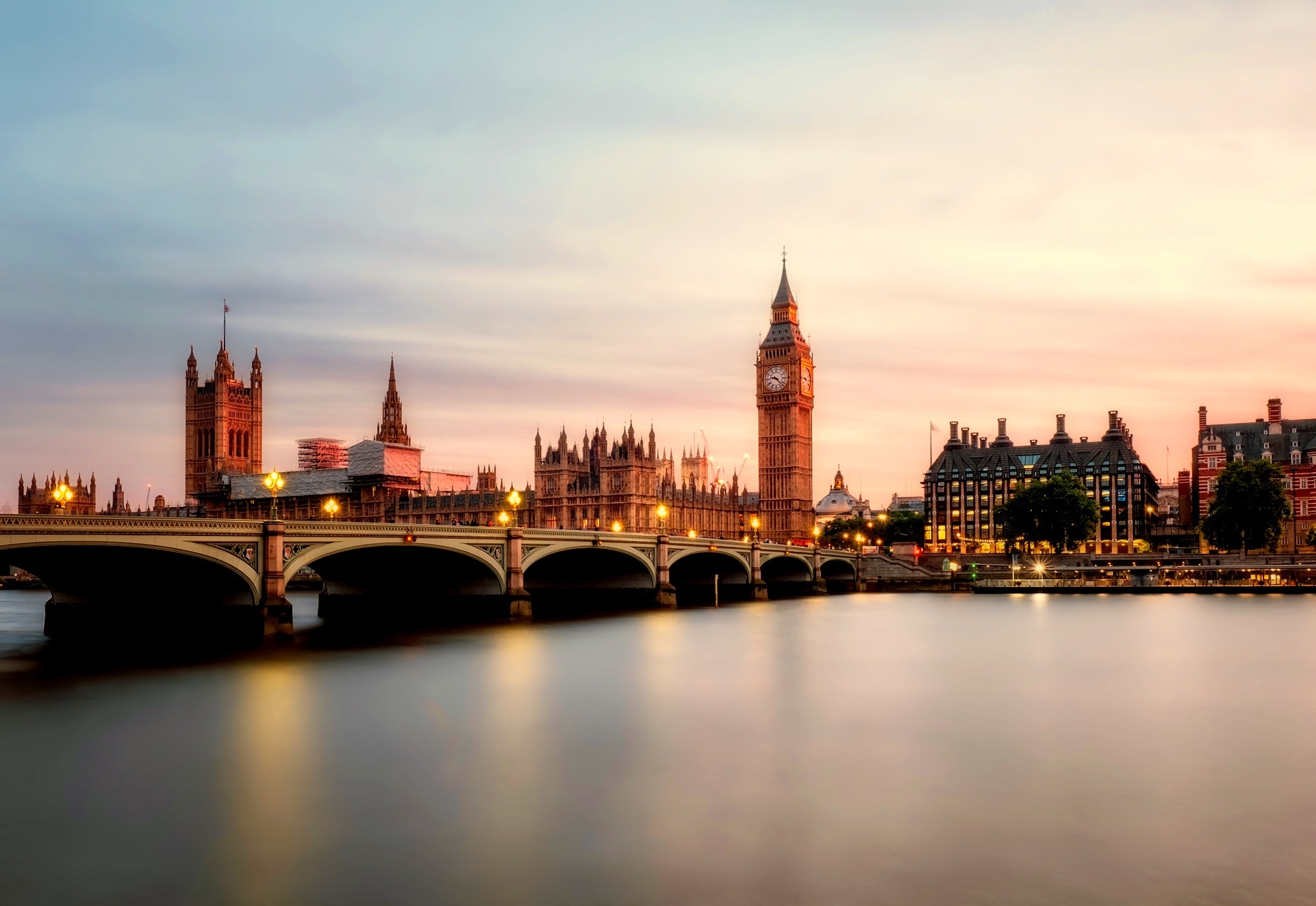 Week in Review: Bank of England surprises markets